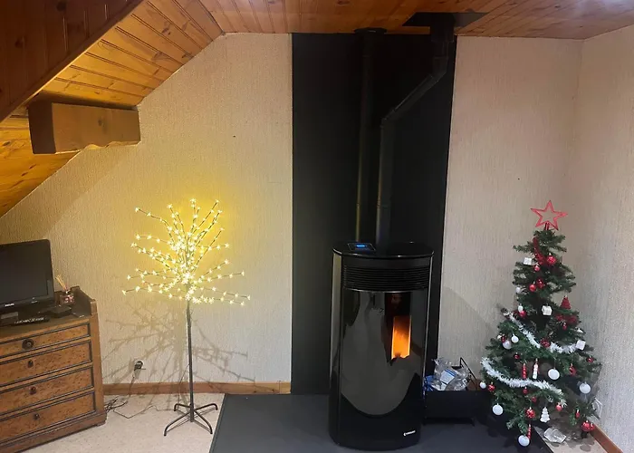 4 Chambres, Sejour, Cuisine * Кастийон-де-Ларбуст